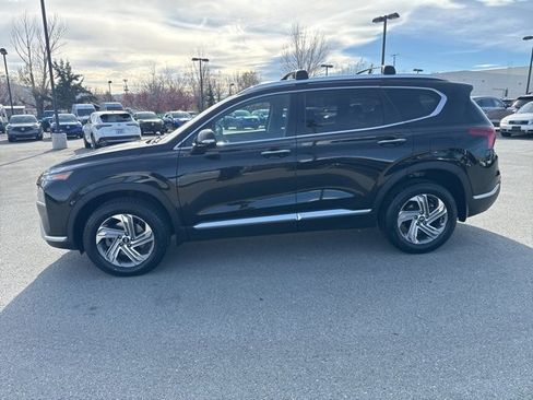 Used 2022 Hyundai Santa Fe SEL w/ Convenience + Premium Package image 2