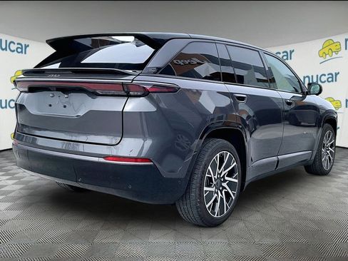 New 2025 Jeep Wagoneer S Limited AWD/4WD image 7