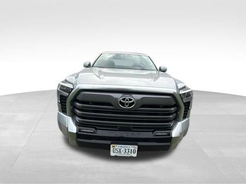 Used 2024 Toyota Tundra Limited AWD/4WD image 9