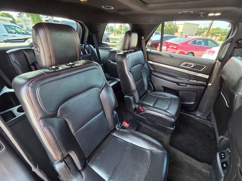 Used 2018 Ford Explorer Sport w/ Equipment Group 401A AWD/4WD image 19