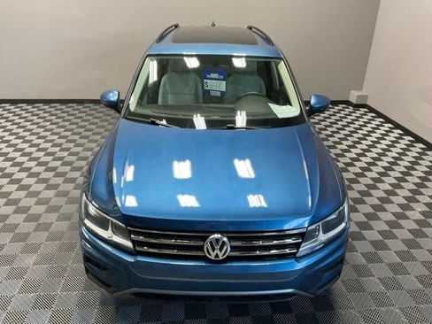 Used 2019 Volkswagen Tiguan SE w/ Panoramic Sunroof Package AWD/4WD image 5