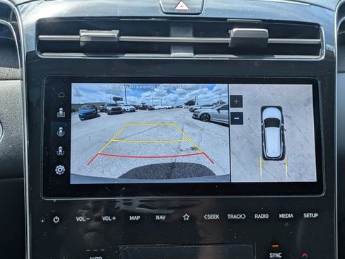 Used 2022 Hyundai Tucson Limited AWD/4WD image 23