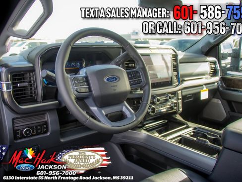 New 2026 Ford F250 Lariat w/ Black Appearance Package AWD/4WD image 39