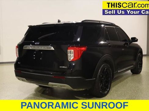 Used 2022 Ford Explorer XLT w/ Equipment Group 202A AWD/4WD image 8