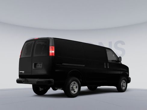 Used 2014 Chevrolet Express 3500 LS image 4