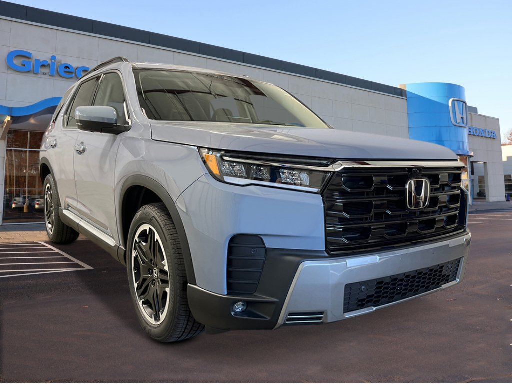 New 2026 Honda Pilot Touring image 7
