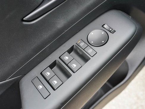 New 2026 Hyundai Kona SE FWD image 10
