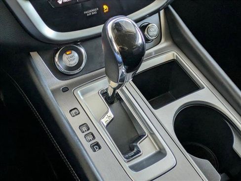 Used 2023 Nissan Murano SV image 12