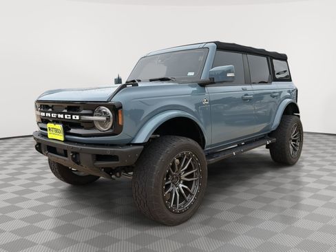 Used 2022 Ford Bronco Outer Banks AWD/4WD image 4