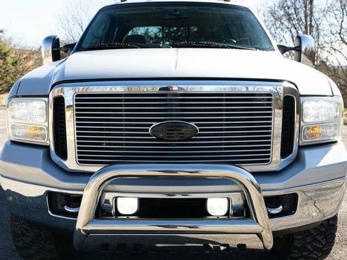 Used 2006 Ford F350 4x4 Crew Cab Super Duty image 17