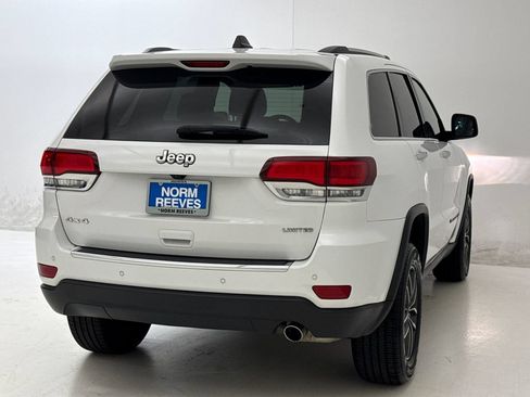 Used 2022 Jeep Grand Cherokee Limited AWD/4WD image 9