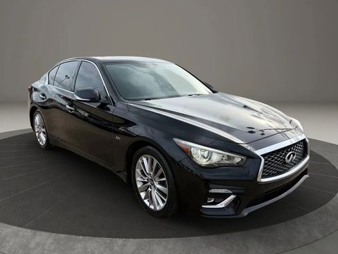 Used 2019 INFINITI Q50 Luxe RWD image 4