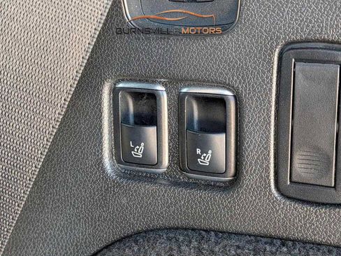 Used 2010 Mercedes-Benz C 300 Sport image 39