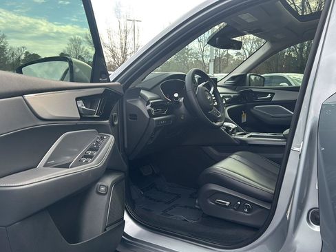 Certified 2026 Acura MDX FWD w/ Technology Package image 7