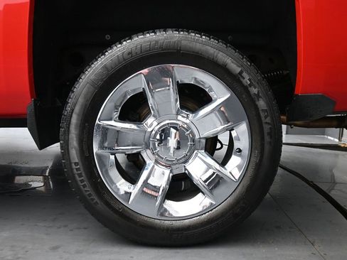 Used 2016 Chevrolet Silverado 1500 LTZ Z71 w/ LTZ Plus Package image 12