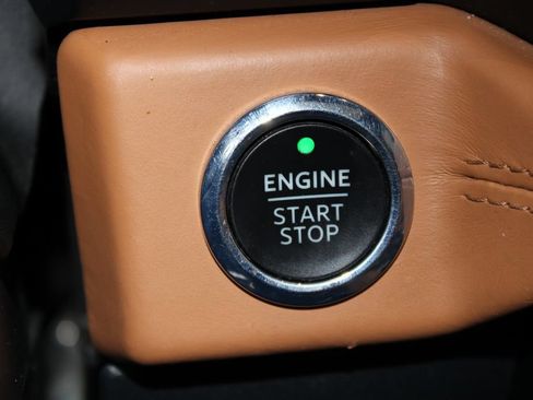 Used 2022 Ford Expedition Platinum AWD/4WD image 42