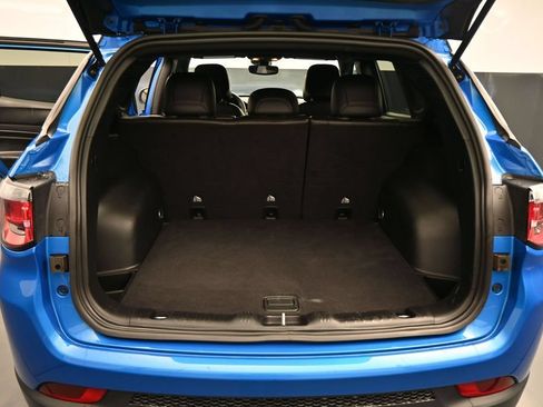 Used 2022 Jeep Compass Latitude FWD image 22
