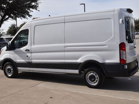 Used 2023 Ford Transit 250 Medium Roof w/ Load Area Protection Package image 11