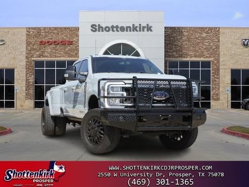 Used 2024 Ford F350 Lariat w/ FX4 Off-Road Package AWD/4WD image 1