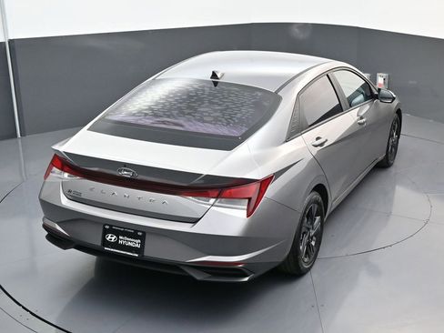 Certified 2023 Hyundai Elantra SEL image 15
