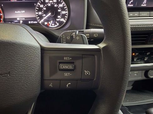 Used 2026 Nissan Rogue S AWD/4WD image 13
