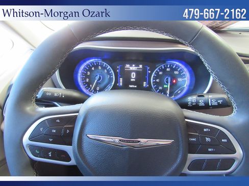 Used 2022 Chrysler Voyager LX FWD image 39