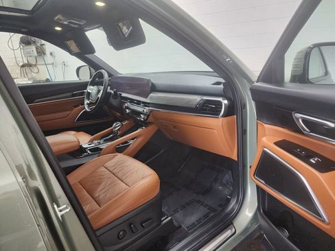 Used 2024 Kia Telluride SX X-Line AWD/4WD image 39