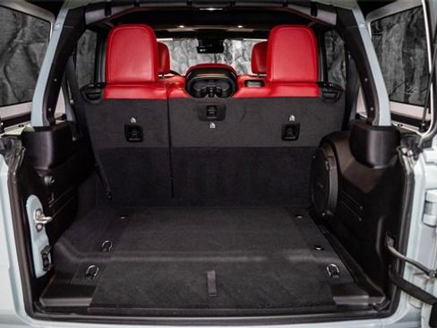 Used 2024 Jeep Wrangler Unlimited Rubicon 392 image 24