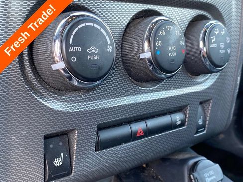 Used 2013 Dodge Challenger R/T RWD image 20