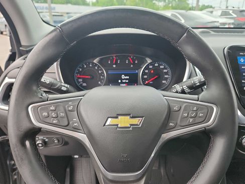 Used 2023 Chevrolet Equinox Premier w/ LPO, Floor Liner Package AWD/4WD image 18