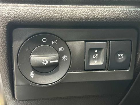 Used 2011 Ford Fusion SEL w/ 302A Rapid Spec Order Code AWD/4WD image 26
