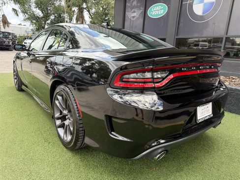 Used 2023 Dodge Charger Scat Pack w/ Plus Group RWD image 4