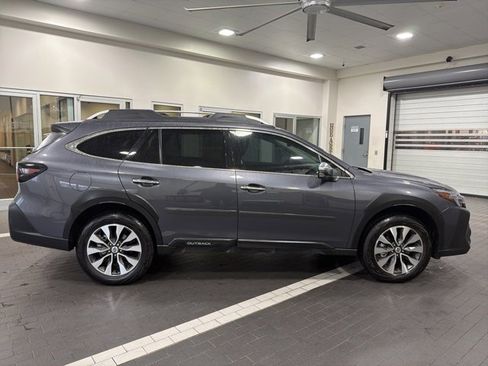 Certified 2025 Subaru Outback Touring XT image 6