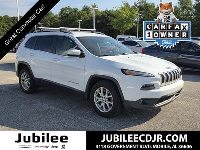 Used 2015 Jeep Cherokee Latitude w/ Comfort/Convenience Group