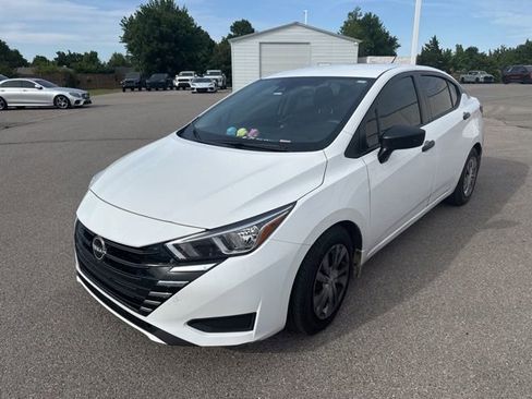Used 2023 Nissan Versa S w/ Trunk Package FWD image 1