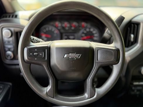 Used 2021 Chevrolet Silverado 1500 Custom Trail Boss AWD/4WD image 7