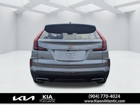 Used 2025 Cadillac XT4 Premium Luxury image 4