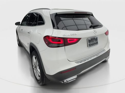 Used 2022 Mercedes-Benz GLA 250 w/ Premium Package Lite image 14