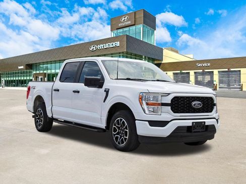 Used 2022 Ford F150 XL w/ STX Appearance Package RWD image 3