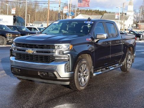 Used 2019 Chevrolet Silverado 1500 LT w/ All-Star Edition image 13