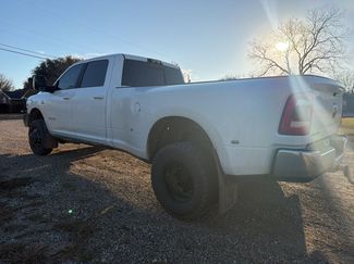 Used 2024 RAM 3500 Laramie video 2