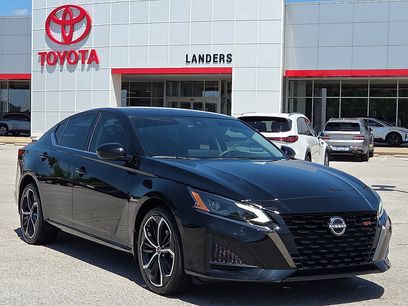 Used 2023 Nissan Altima 2.5 SR w/ SR Premium Package