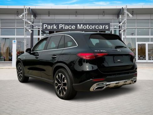 Certified 2025 Mercedes-Benz GLC 350e 4MATIC image 3