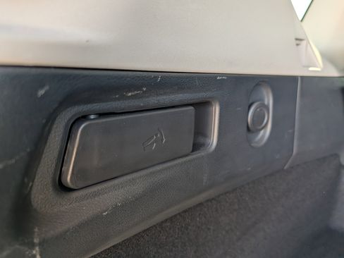 Used 2021 Nissan Rogue SL AWD/4WD image 19