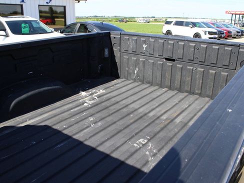 Used 2024 Chevrolet Silverado 2500 Custom w/ Custom Convenience Package AWD/4WD image 9
