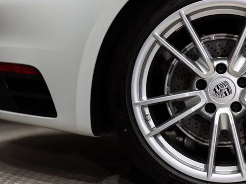 Used 2024 Porsche 911 Carrera image 22