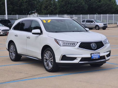 Used 2017 Acura MDX SH-AWD w/ Technology Package image 4