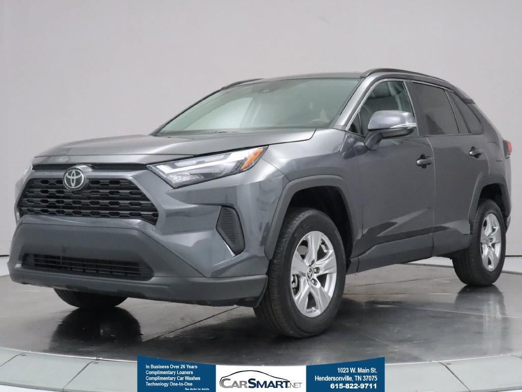 Used 2025 Toyota RAV4 XLE FWD image 1
