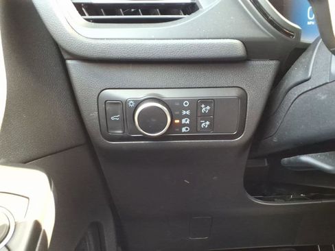 Used 2024 Ford Escape ST-Line w/ Tech Pack #1 AWD/4WD image 15