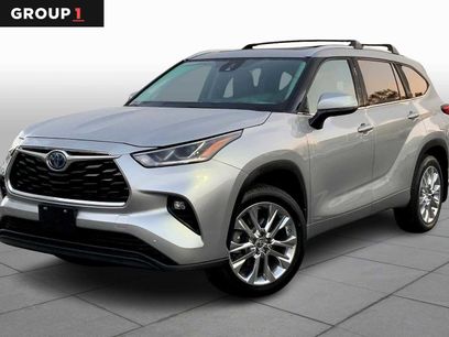 Used 2023 Toyota Highlander Limited